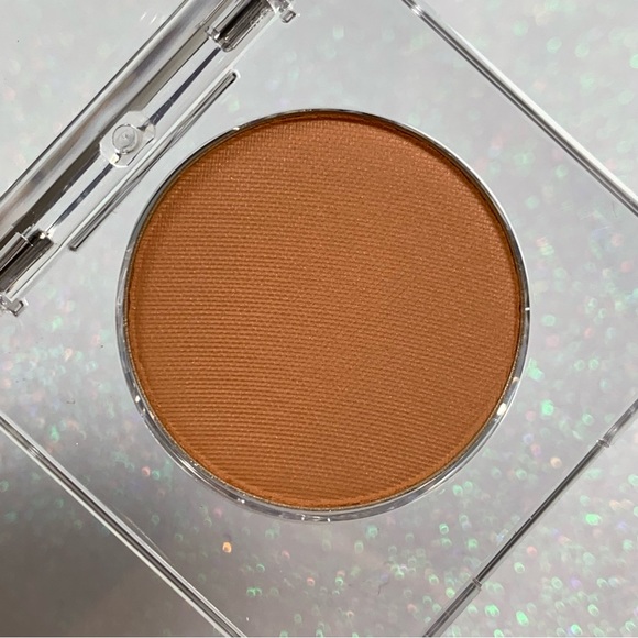 Urban Decay Single Eyeshadow Fazed BNIB - Picture 2 of 3